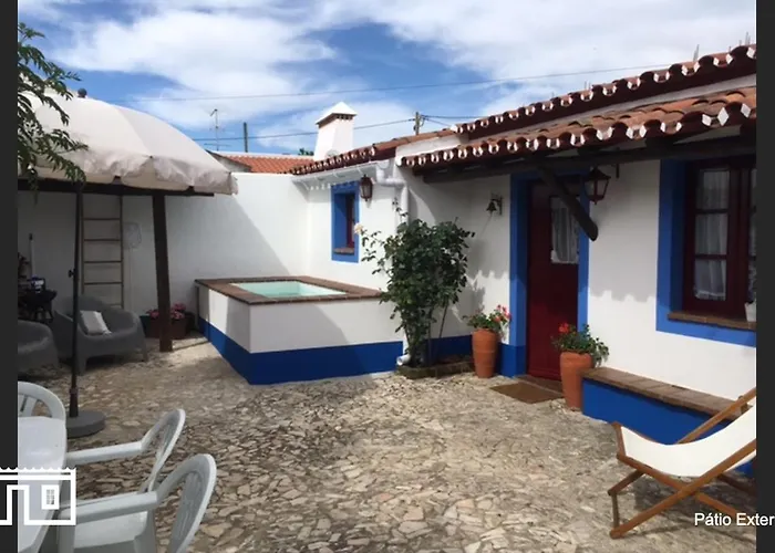 Casinha De Montoito
